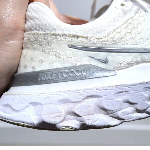 Nike React Infinity Flyknit 3 Run White & Silver Woman's Size 8 - Picture 7 of 11